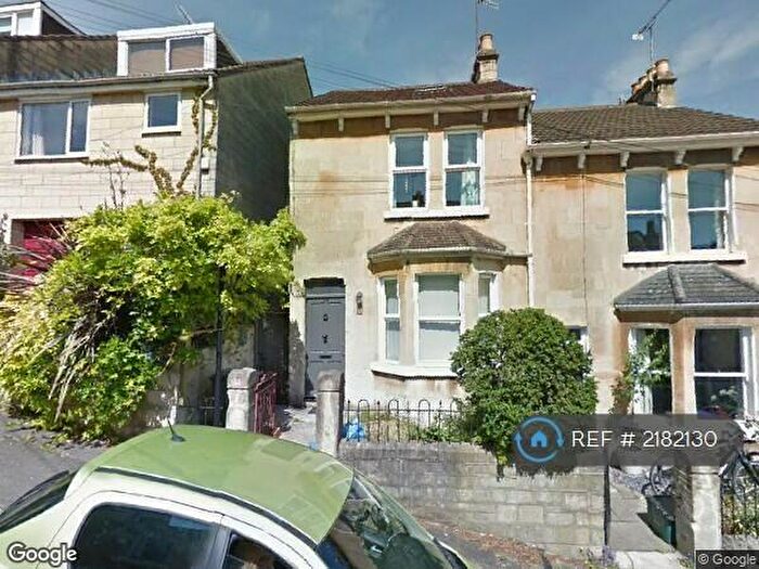 2 Bedroom Flat To Rent In Camden/Walcott, Bath, BA1