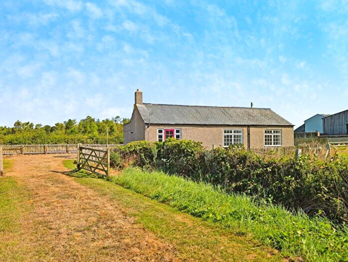 2 Bedroom Bungalow For Sale In Horton Grange Road, Dinnington, Newcastle Upon Tyne, Tyne And Wear, NE13