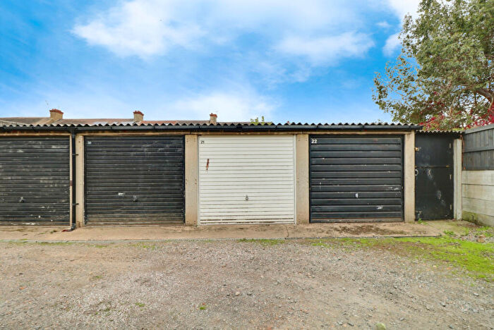 Garage / Parking To Rent In Ilfracombe Avenue, Southend-on-sea, SS1