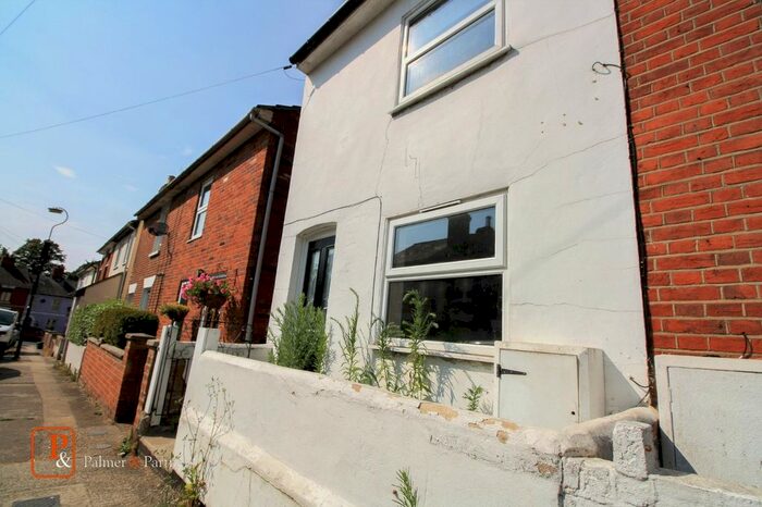 2 Bedroom Terraced House To Rent In Shrubland Road, Colchester, Essex, CO2