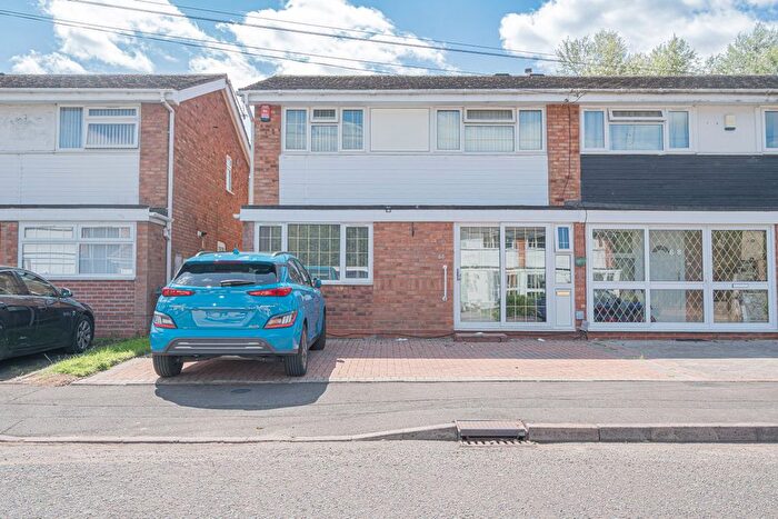3 Bedroom Semi-detached House For Sale In Woodend, Handsworth Wood, Birmingham, B20