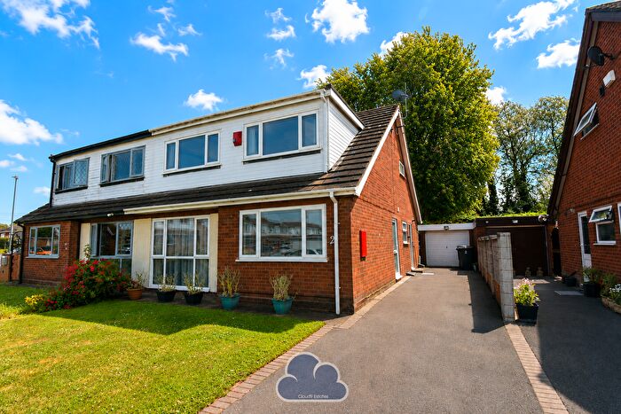 5 Bedroom Semi-Detached House To Rent In High Ash Close, Exhall, Coventry, CV7