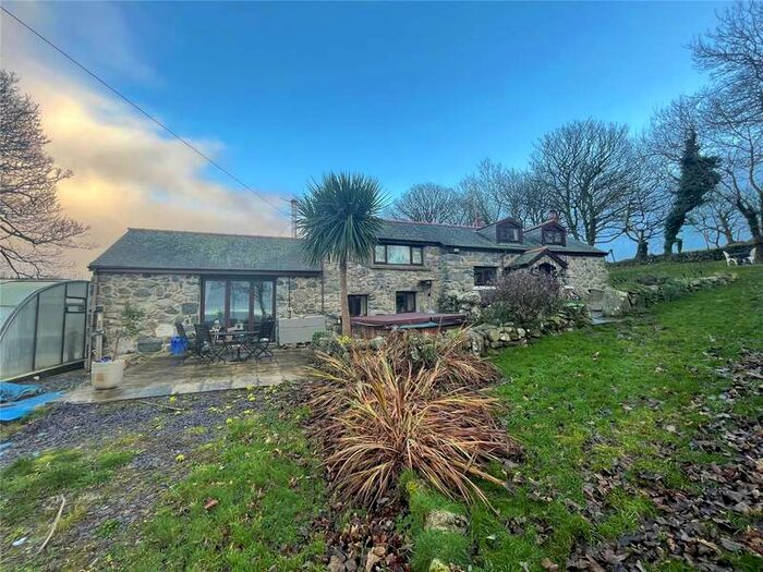 3 Bedroom Detached House For Sale In Tyddyn Madyn, Clynnogfawr, Caernarfon, Gwynedd, LL54