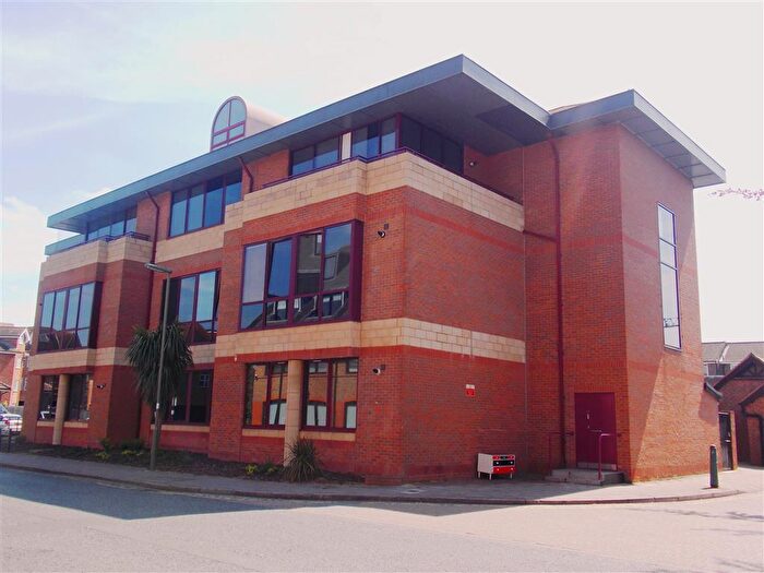 2 Bedroom Apartment To Rent In Consort Way, Horley, RH6