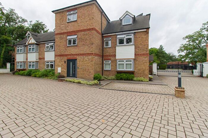 2 Bedroom Apartment To Rent In Minley Road, Fleet, GU51