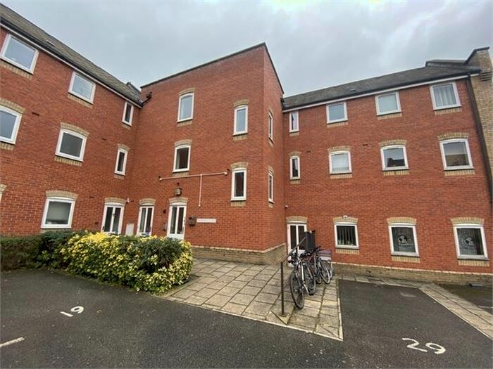 2 Bedroom Flat To Rent In Meachen Road, Colchester, Essex., CO2