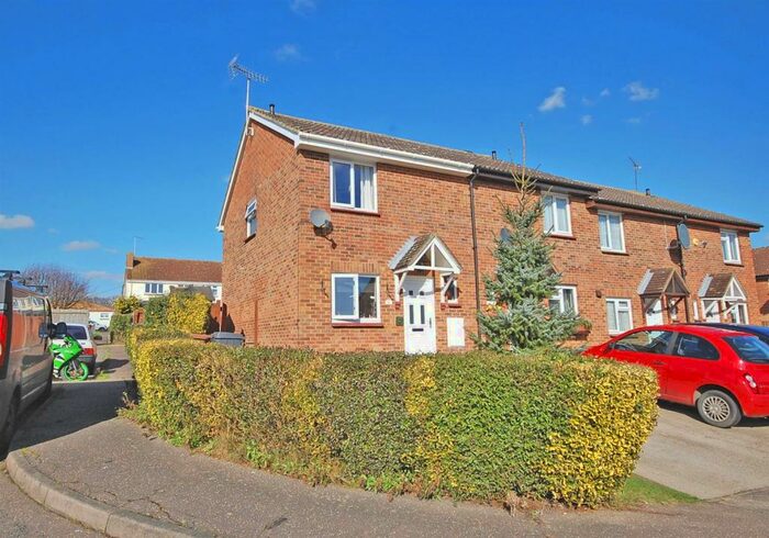 3 Bedroom End Of Terrace House For Sale In Catherines Close, Great Leighs, Chelmsford, CM3