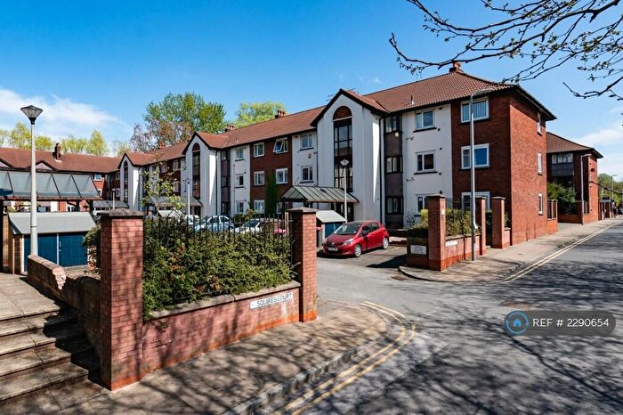 2 Bedroom Flat To Rent In Squires Court, Salford, M5