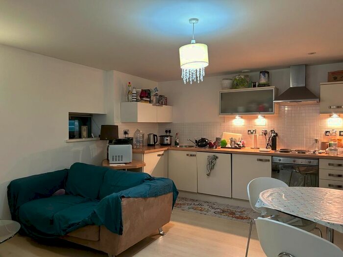 1 Bedroom Flat To Rent In Blue, Little Neville Street, Leeds, West Yorkshire, LS1