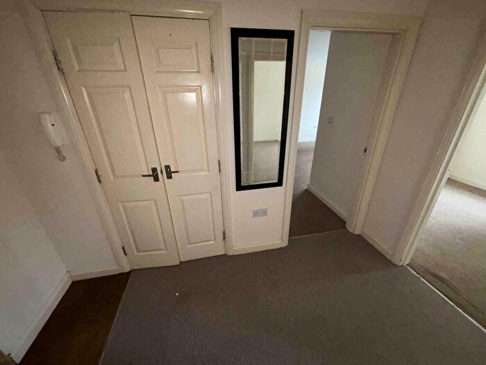 2 Bedroom Flat To Rent In Vernons Mews, Stockingford, CV10