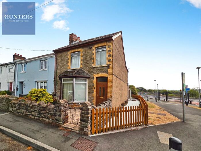 3 Bedroom Property For Sale In Penprysg Road, Pencoed, Bridgend, CF35