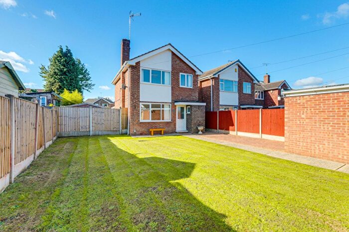3 Bedroom Detached House For Sale In Sandgate Avenue, Mansfield Woodhouse, NG19