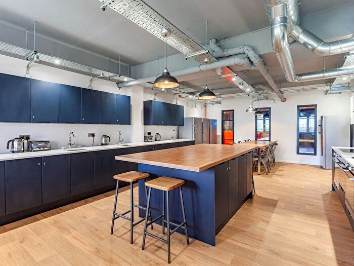 1 Bedroom Flat To Rent In Bridge Street, Guildford, GU1