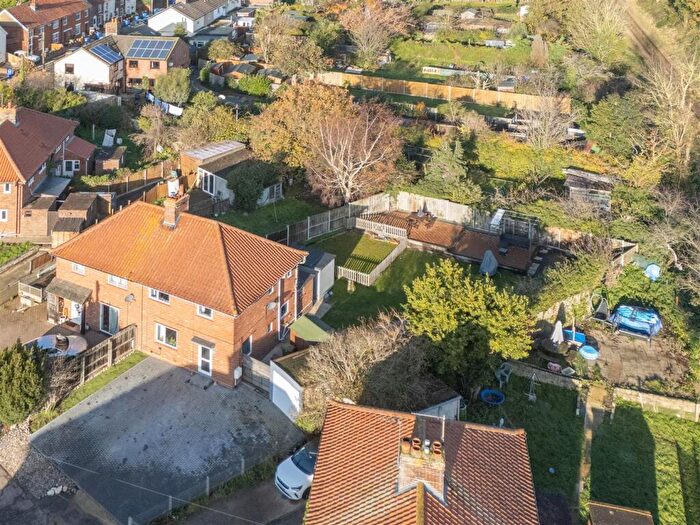 3 Bedroom Semi-Detached House For Sale In Pleasant Place, Beccles, NR34