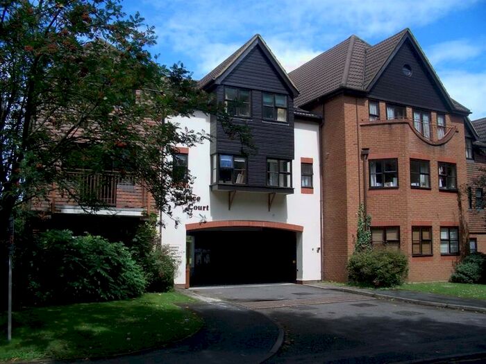 1 Bedroom Flat To Rent In Woking Town Centre, GU21