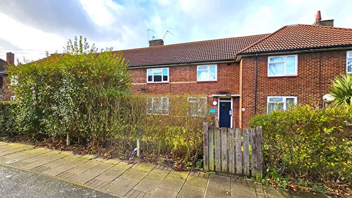 1 Bedroom Flat To Rent In Rushet Road, St Mary Cray, BR5