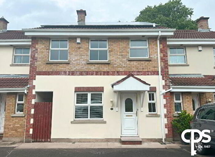 3 Bedroom Mid Terraced House For Sale In Shepherd's Grove, Derry, BT47