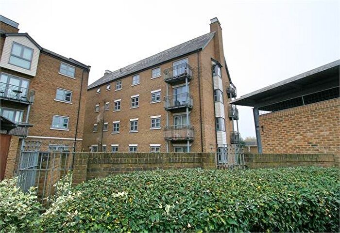 2 Bedroom Apartment To Rent In Sheepen Place, Colchester, Essex., CO3