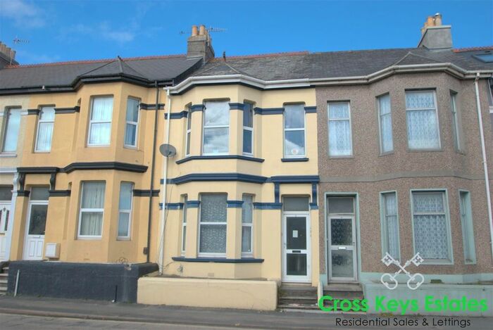 1 Bedroom Flat To Rent In Laira Bridge Road, Prince Rock, PL4