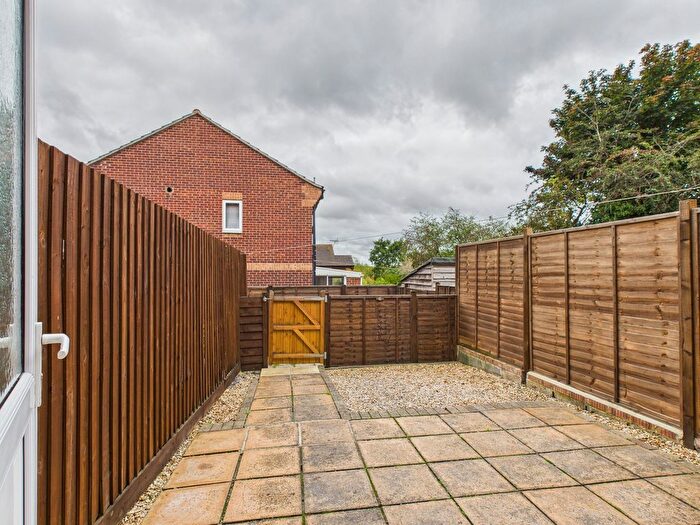 2 Bedroom Terraced House For Sale In Biddiscombe Close, Bridgwater, TA6