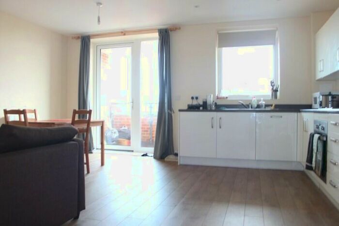 2 Bedroom Flat To Rent In Artisan Place, Harrow, HA3