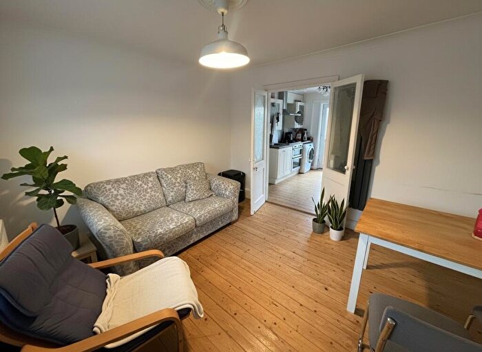 3 Bedroom House To Rent In Lower Regent Street, Beeston, East Midlands, NG9