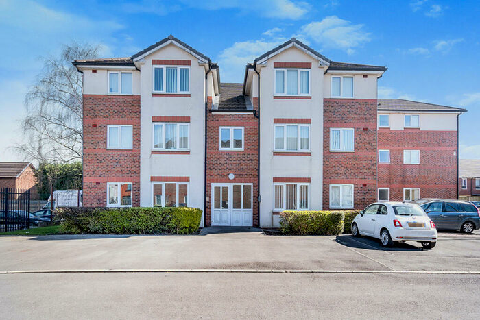 2 Bedroom Flat To Rent In Worsley Road North, Worsley, Manchester, Greater Manchester, M28