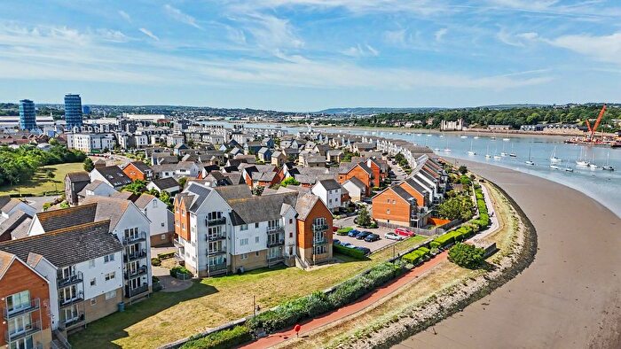2 Bedroom Flat For Sale In The Causeway, St. Marys Island, ME4