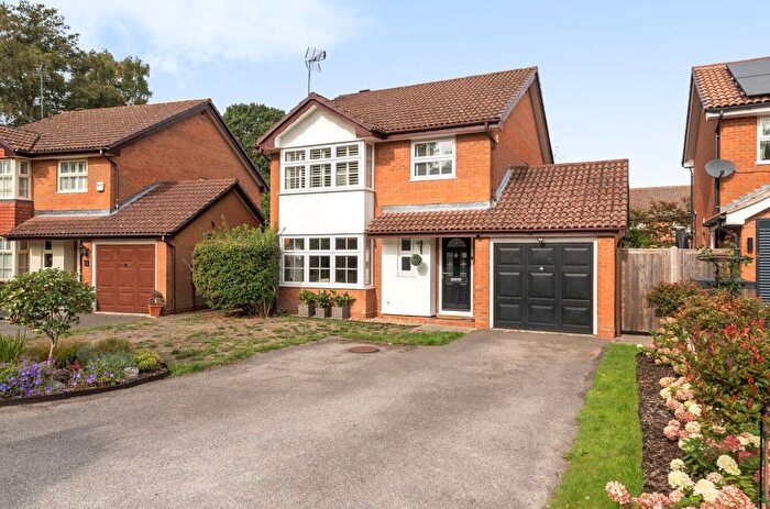 4 Bedroom Detached House For Sale In Woodford Green, Bracknell, Berkshire, RG12