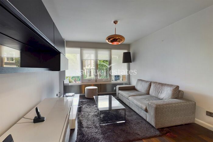 1 Bedroom Flat To Rent In The Colonnades, Bayswater, W2