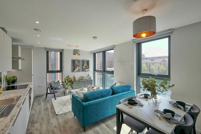 1 Bedroom Flat To Rent In The Quays, Salford, M50