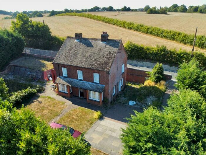 4 Bedroom Detached House For Sale In Wethersfield Road, Sible Hedingham, Halstead, CO9