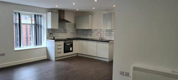 1 Bedroom Flat To Rent In Yorkshire Street, Central Oldham, OL1