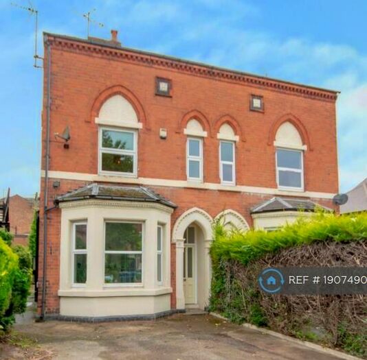 5 Bedroom Semi-Detached House To Rent In Radcliffe Mount, West Bridgford, Nottingham, NG2