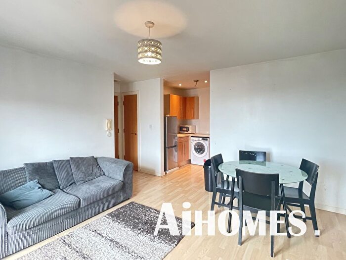 1 Bedroom Flat To Rent In Quay, Ordsall Lane, Salford, M5