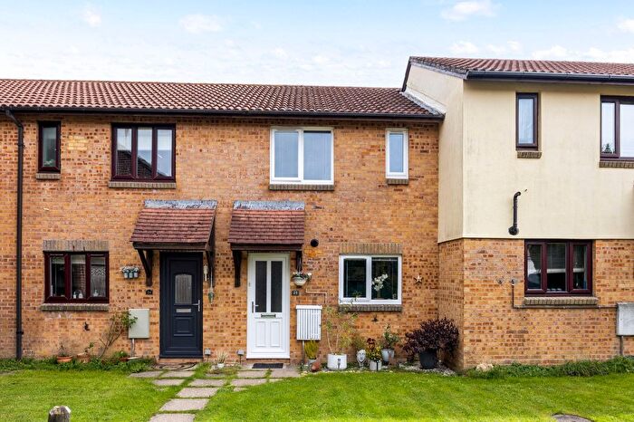 2 Bedroom Terraced House For Sale In Farnefold Road, Steyning, BN44