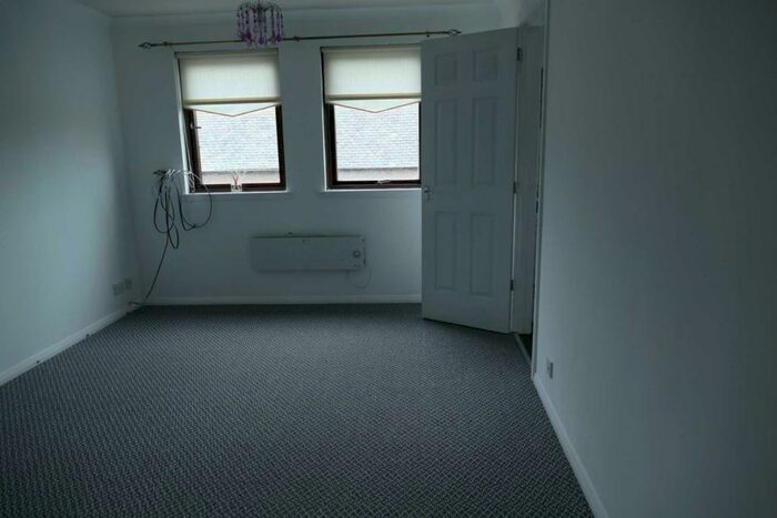 2 Bedroom Flat To Rent In Springwell Place, Stewarton, KA3