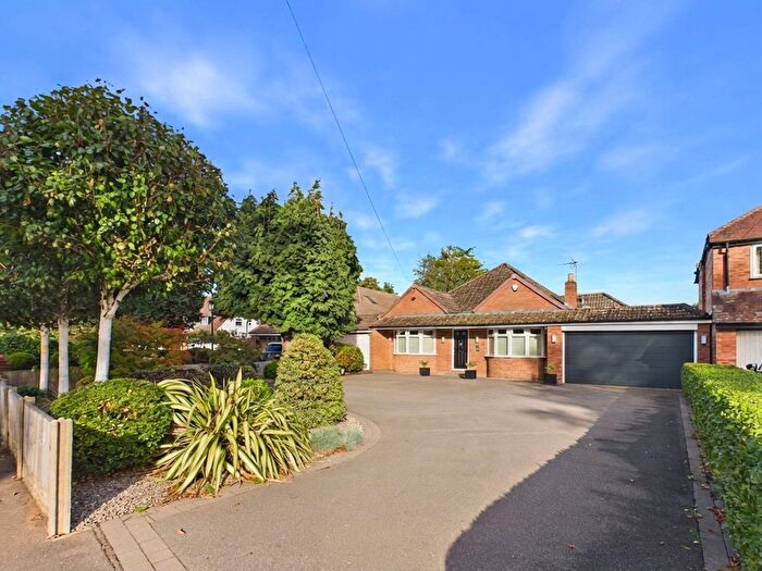 3 Bedroom Detached Bungalow For Sale In Green Lanes, Sutton Coldfield, B73
