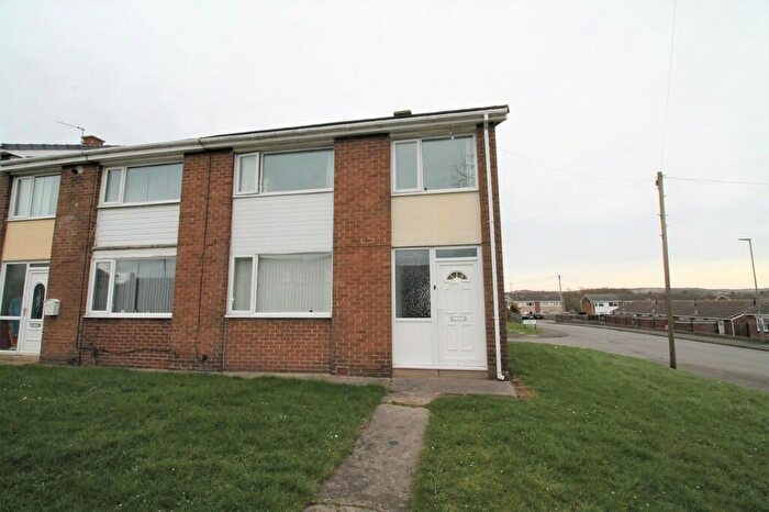 3 Bedroom End Of Terrace House To Rent In Lambourne Close, Bournmoor, Houghton Le Spring, DH4