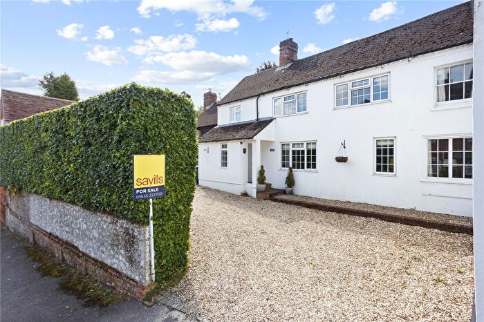 3 Bedroom Semi-Detached House For Sale In Station Road, Kintbury, Hungerford, Berkshire, RG17