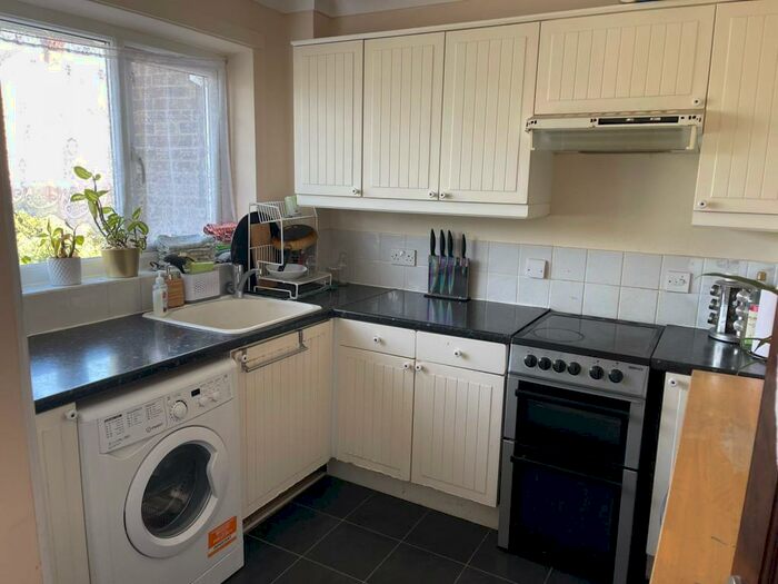 2 Bedroom Maisonette To Rent In Barnard Lodge, New Barnet, London, EN5