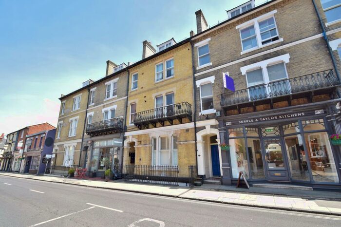 1 Bedroom Flat To Rent In Winchester City Centre, SO23