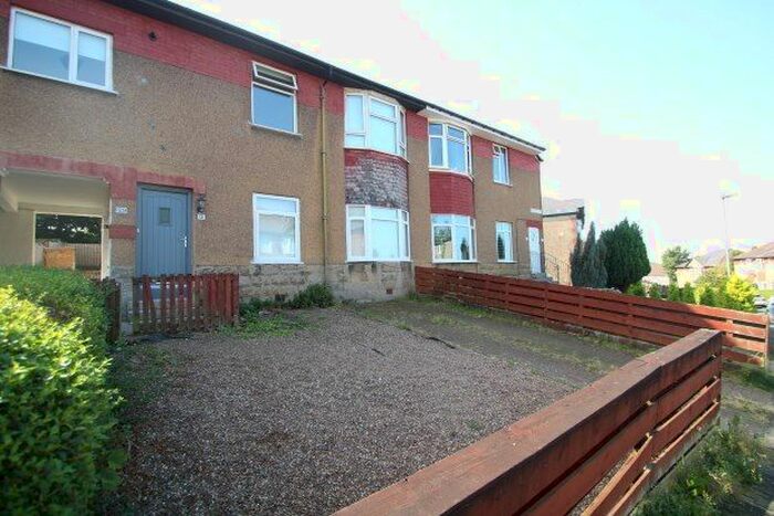 2 Bedroom Flat To Rent In Arbroath Avenue, Glasgow, G52