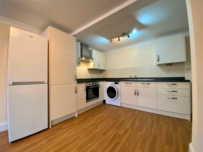 1 Bedroom Flat To Rent In Whitefriargate, Whitefriargate, Hull, East Yorkshire, HU1