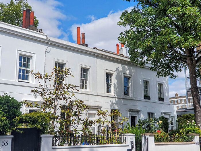 3 Bedroom Flat To Rent In Pelham Street, London, SW7