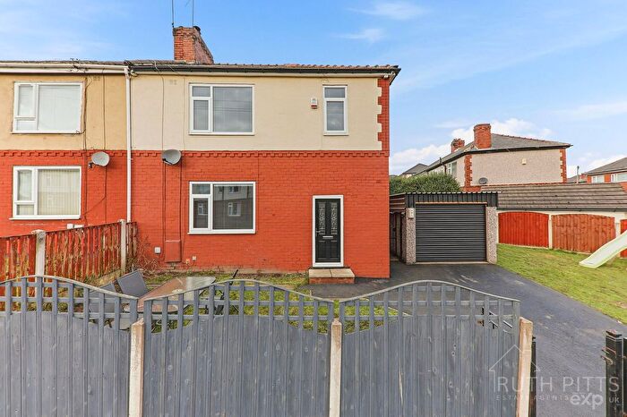 3 Bedroom Semi Detached House For Sale In Westgate, Hemsworth, WF9