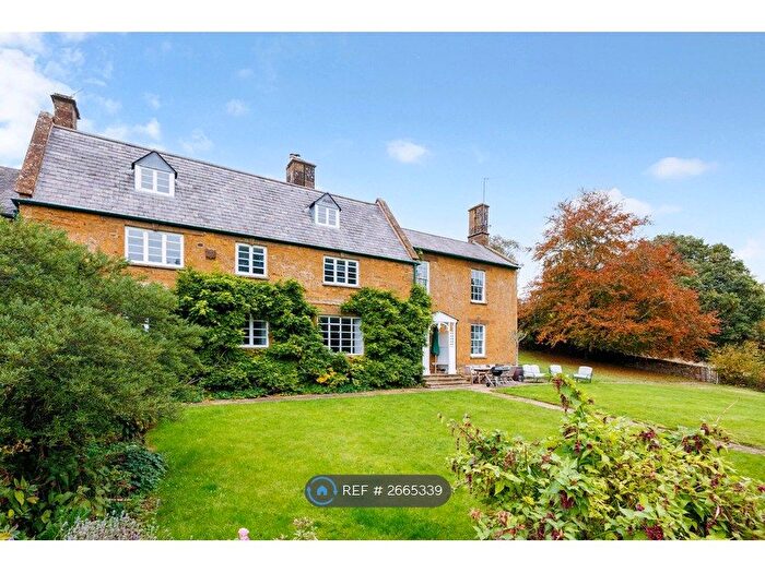 4 Bedroom Detached House To Rent In Upton Estate, Banbury, OX15