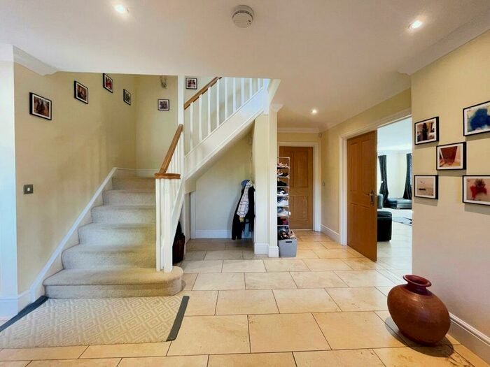 6 Bedroom House To Rent In Heol Y Delyn, Lisvane, Cardiff, CF14