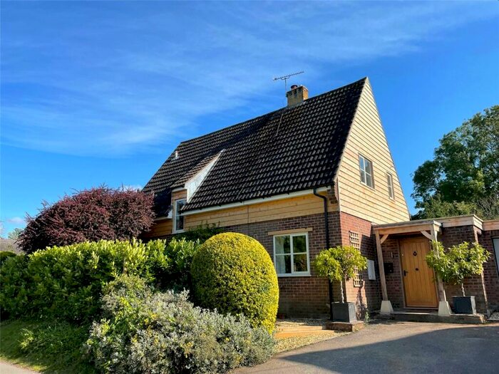 4 Bedroom Detached House For Sale In Greengate Road, Wedhampton, Wiltshire, SN10