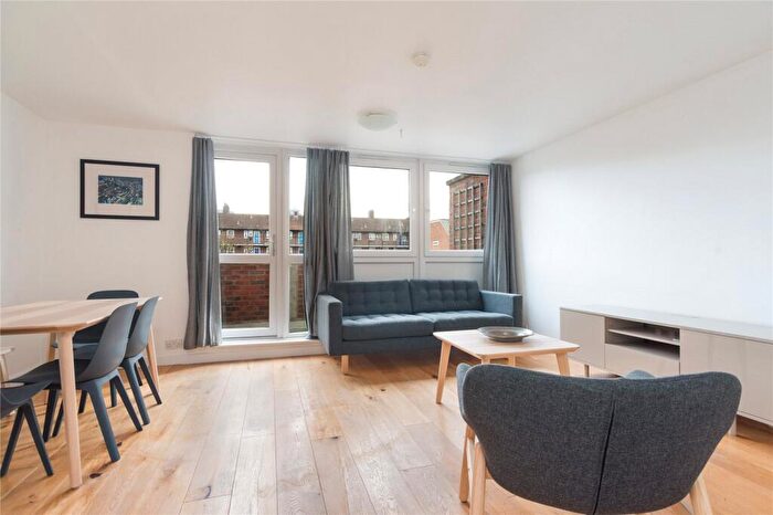 2 Bedroom Apartment To Rent In Crondall Street, N1